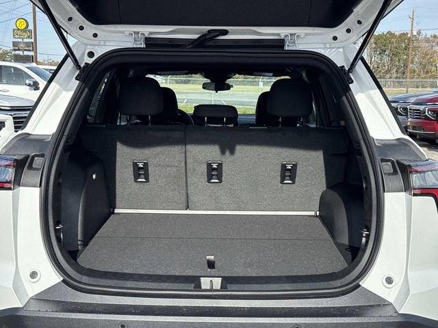 new 2026 Chevrolet Equinox car, priced at $32,140