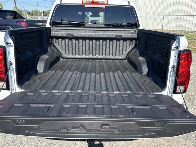 new 2026 Chevrolet Colorado car, priced at $31,360