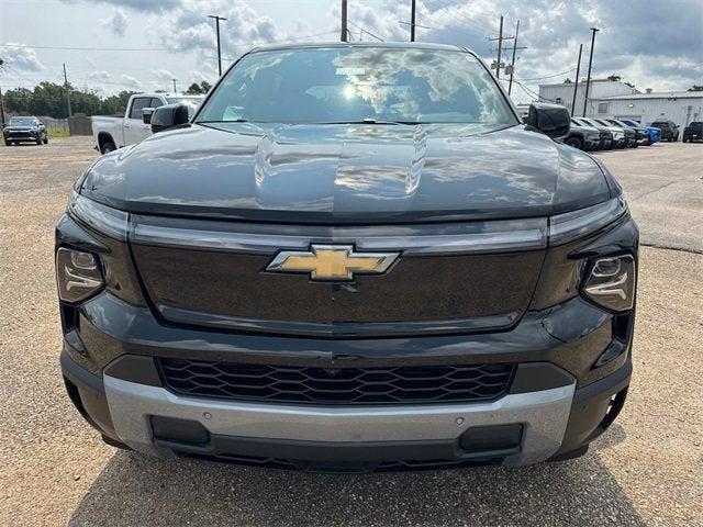 new 2025 Chevrolet Silverado EV car, priced at $65,451