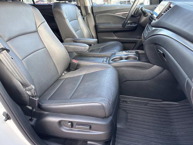 used 2022 Honda Pilot car, priced at $25,877