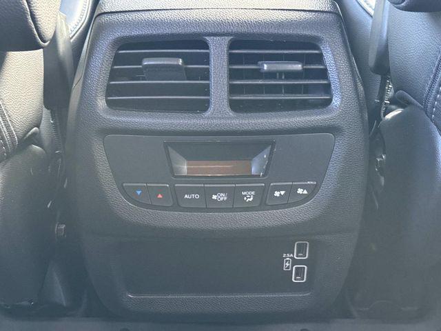 used 2022 Honda Pilot car, priced at $25,877