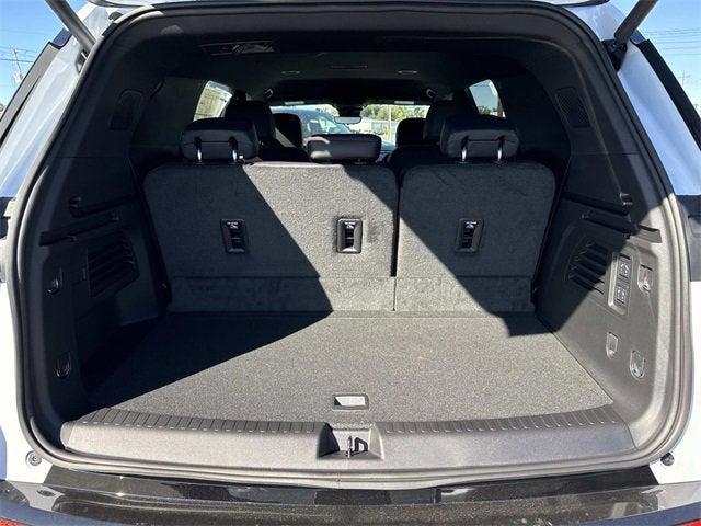 new 2026 Chevrolet Traverse car, priced at $59,290