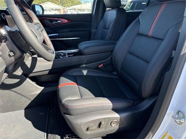 new 2026 Chevrolet Traverse car, priced at $59,290