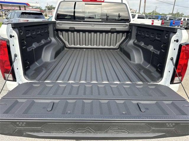 new 2026 Chevrolet Colorado car, priced at $31,360