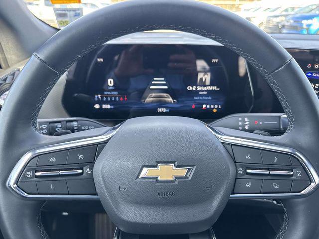 used 2025 Chevrolet Equinox car, priced at $28,999