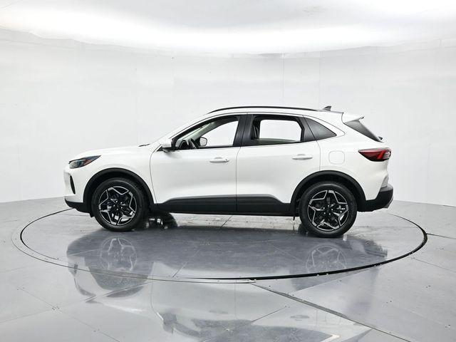 new 2026 Ford Escape car, priced at $41,329