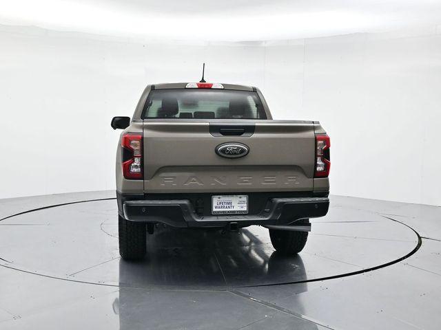 new 2025 Ford Ranger car, priced at $40,901