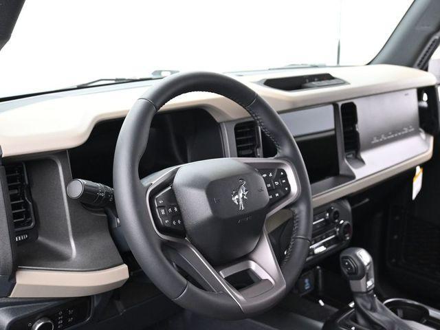 new 2025 Ford Bronco car, priced at $43,570