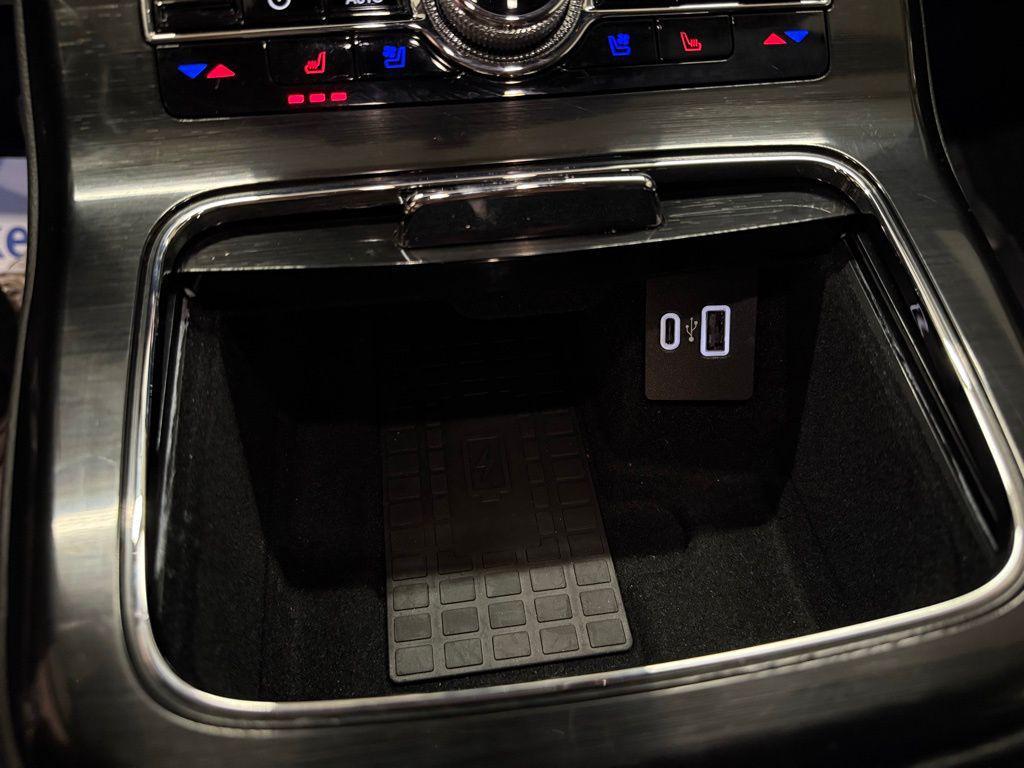 used 2022 Lincoln Nautilus car, priced at $34,800