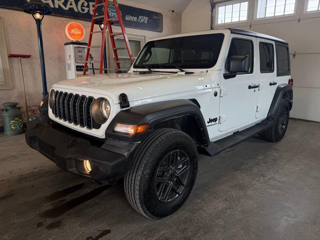 used 2025 Jeep Wrangler car, priced at $36,299