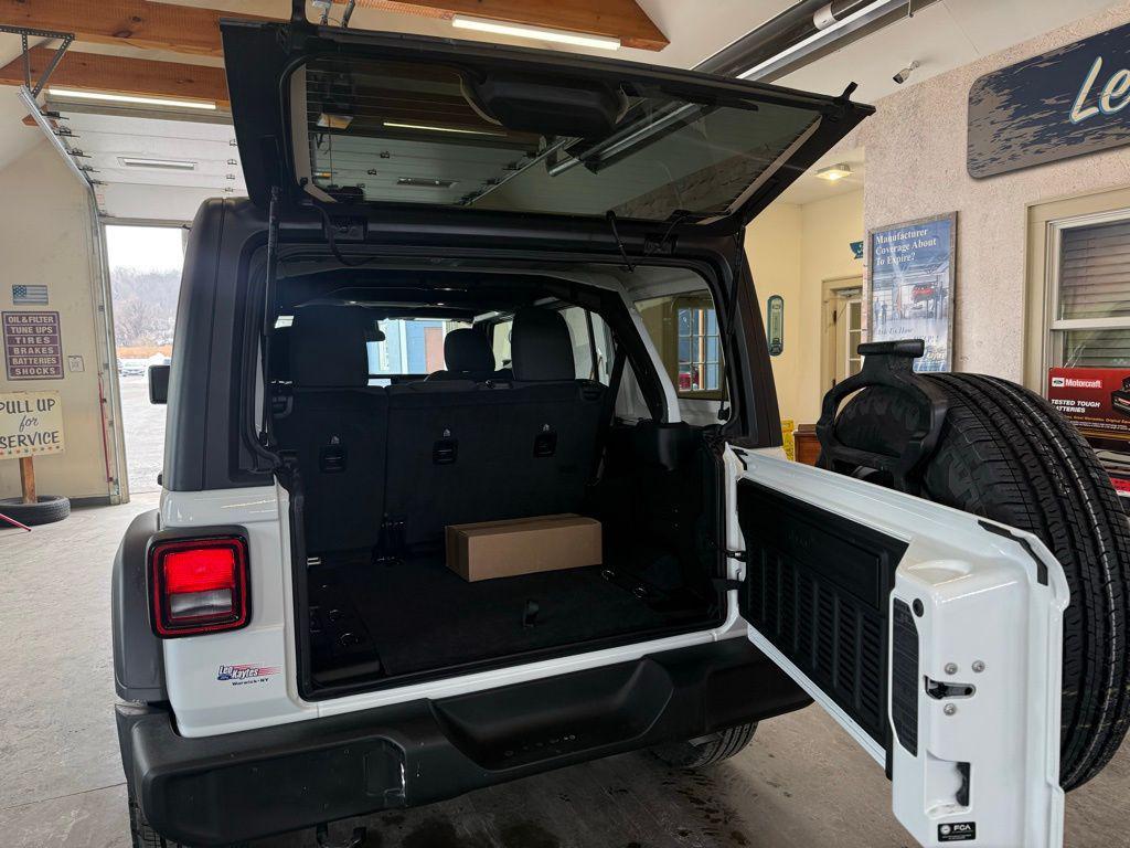 used 2025 Jeep Wrangler car, priced at $36,299