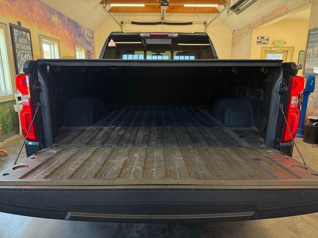 used 2021 Chevrolet Silverado 1500 car, priced at $31,900