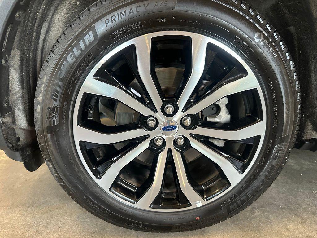 used 2025 Ford Explorer car, priced at $40,502