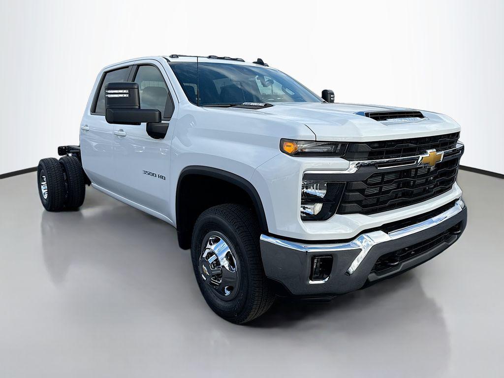 new 2026 Chevrolet Silverado 3500 car, priced at $72,773