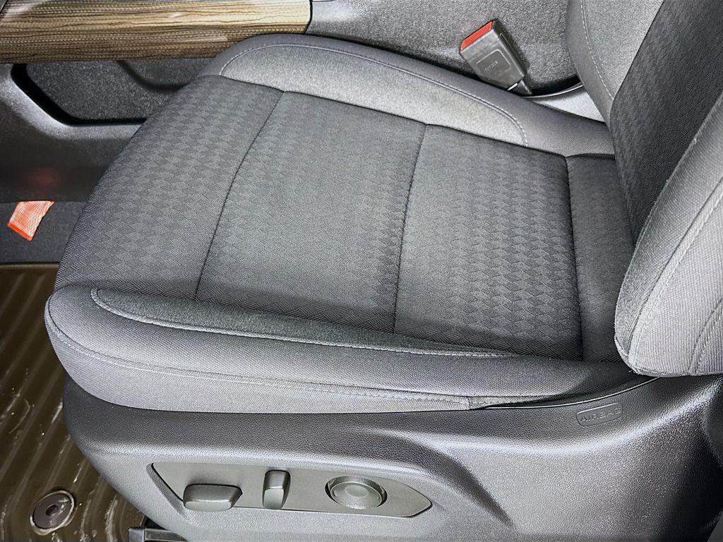 used 2023 Chevrolet Silverado 1500 car, priced at $42,995