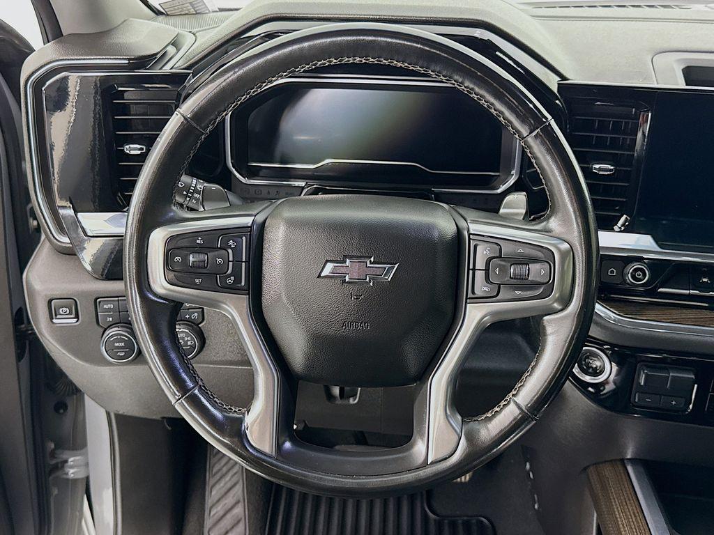 used 2024 Chevrolet Silverado 1500 car, priced at $44,995