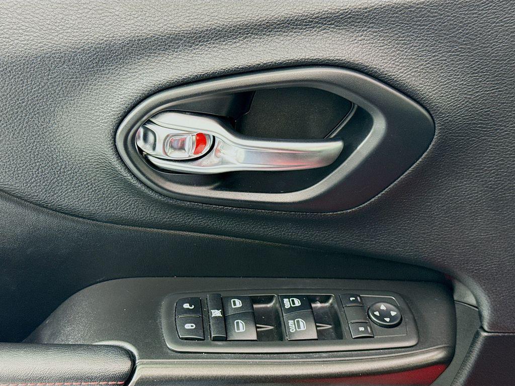 used 2019 Jeep Cherokee car, priced at $19,495