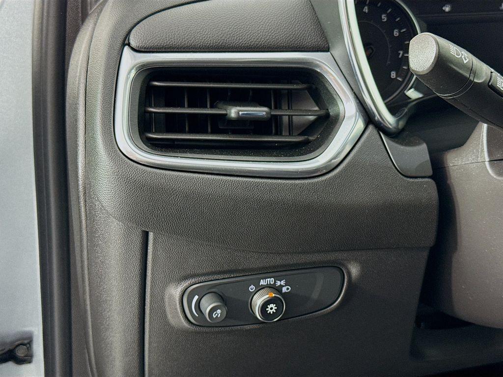 used 2024 Chevrolet Equinox car, priced at $26,295