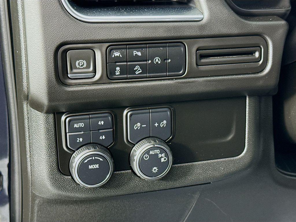 used 2023 Chevrolet Suburban car, priced at $53,495