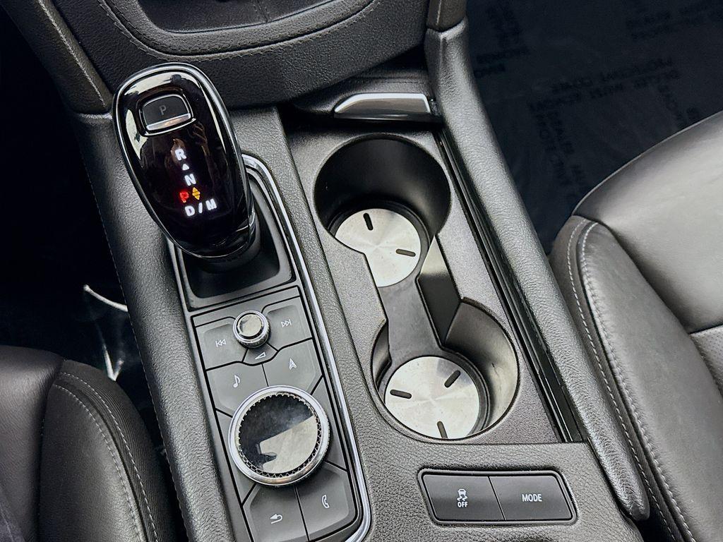 used 2023 Cadillac XT6 car, priced at $34,495