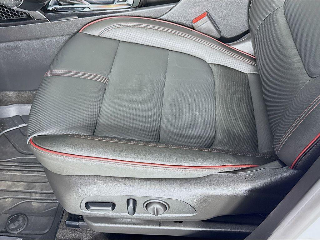 used 2024 Chevrolet TrailBlazer car, priced at $27,995