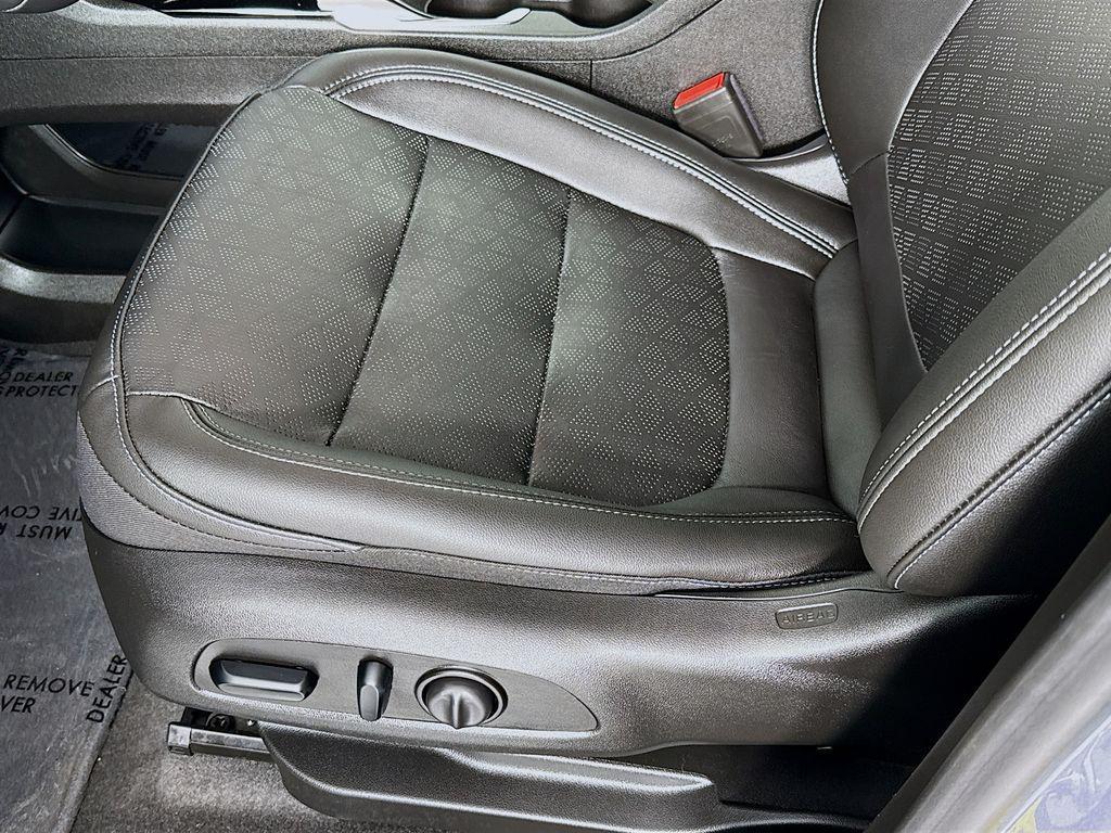 used 2022 Chevrolet Bolt EV car, priced at $20,495