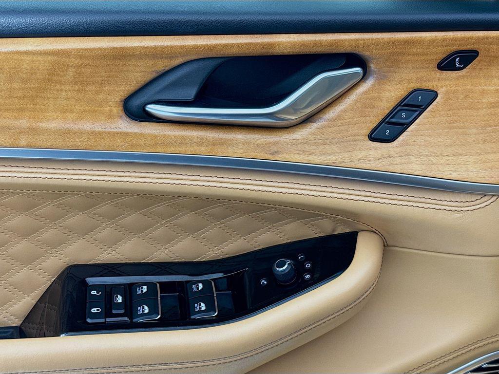 used 2021 Jeep Grand Cherokee L car, priced at $27,495