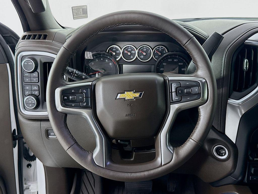 used 2022 Chevrolet Silverado 1500 car, priced at $46,995