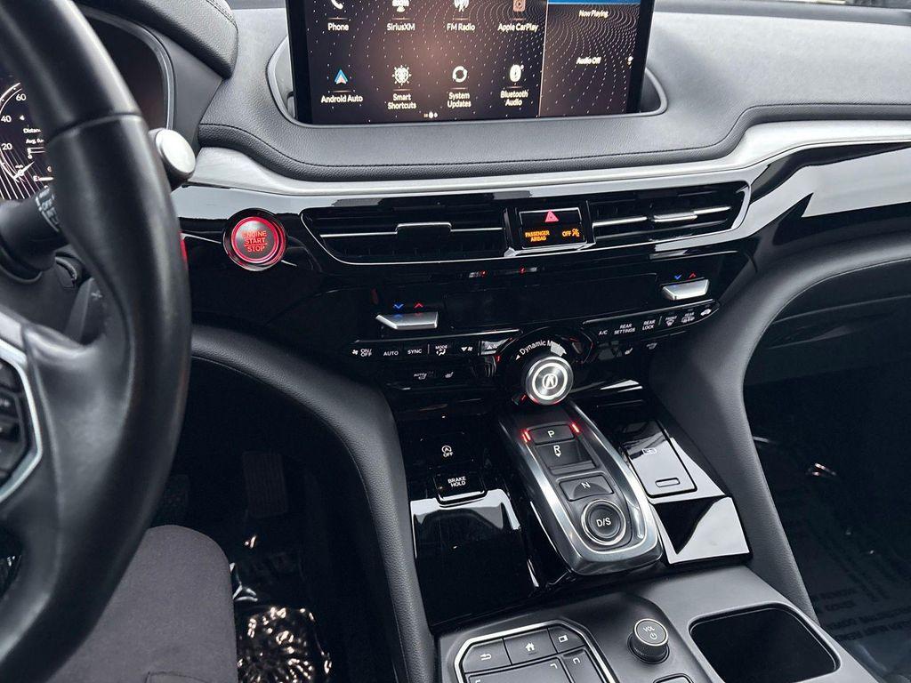 used 2024 Acura MDX car, priced at $38,995