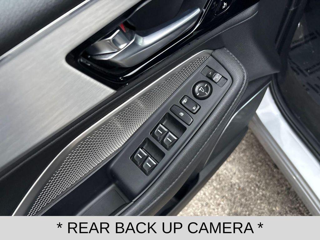 used 2024 Acura MDX car, priced at $38,995