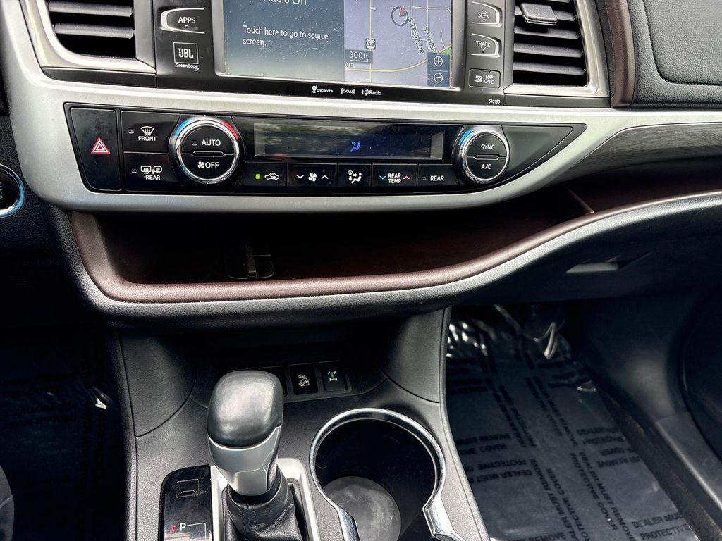 used 2017 Toyota Highlander car, priced at $19,495