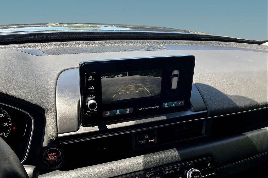 used 2024 Honda Pilot car, priced at $39,995
