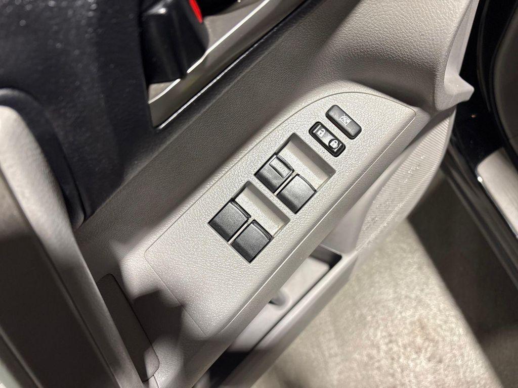 used 2013 Toyota Highlander car, priced at $12,895