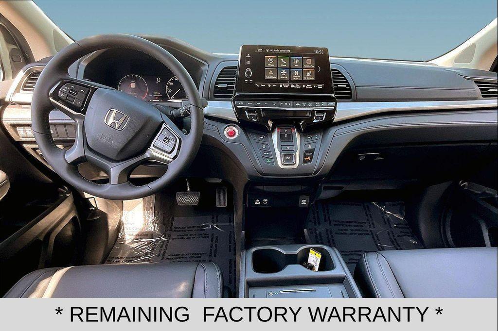 used 2025 Honda Odyssey car, priced at $39,995