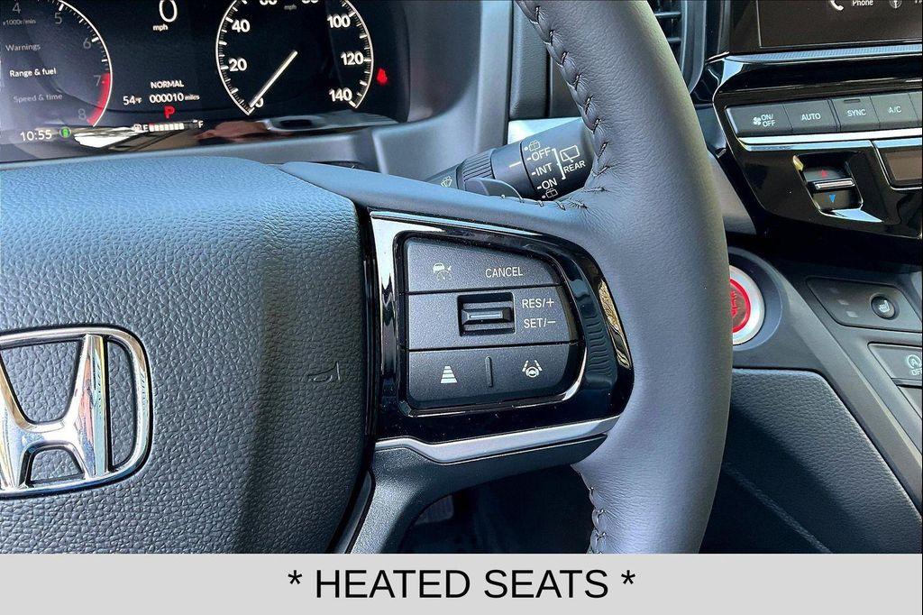 used 2025 Honda Odyssey car, priced at $39,995