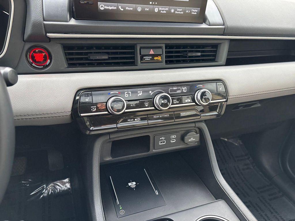 used 2023 Honda Pilot car, priced at $39,500