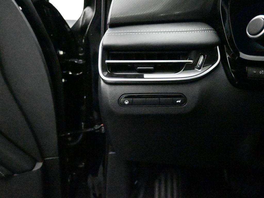 used 2025 INFINITI QX60 car, priced at $45,500