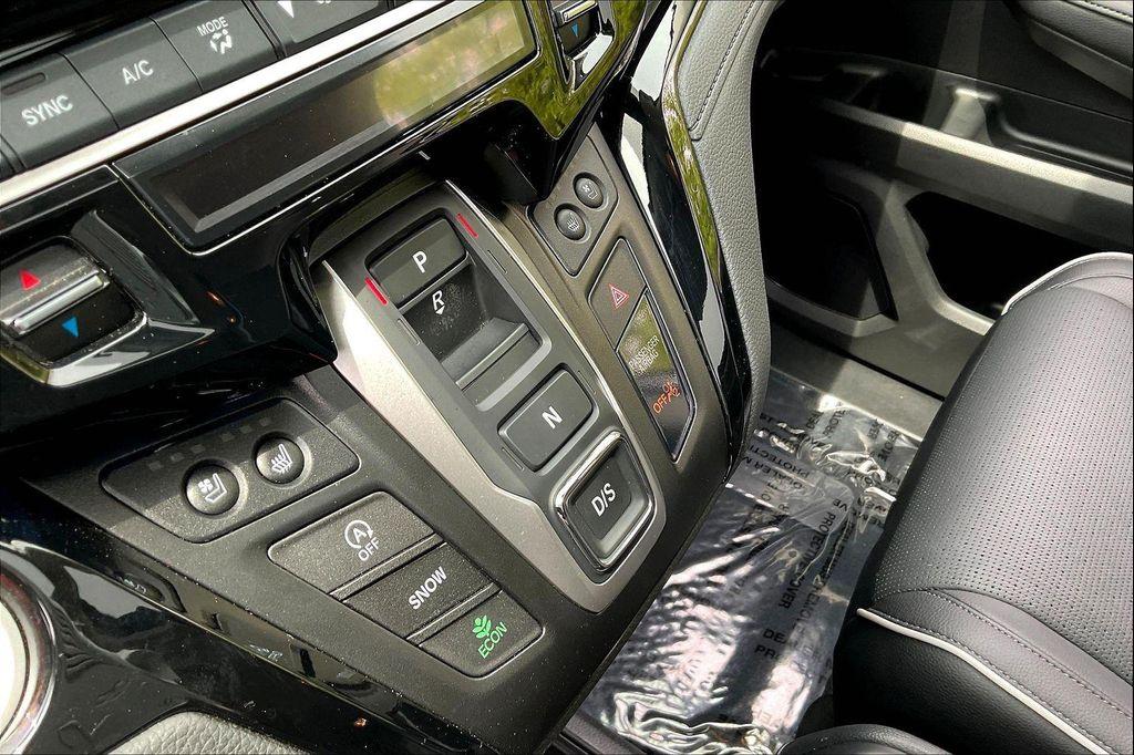 used 2026 Honda Odyssey car, priced at $48,995