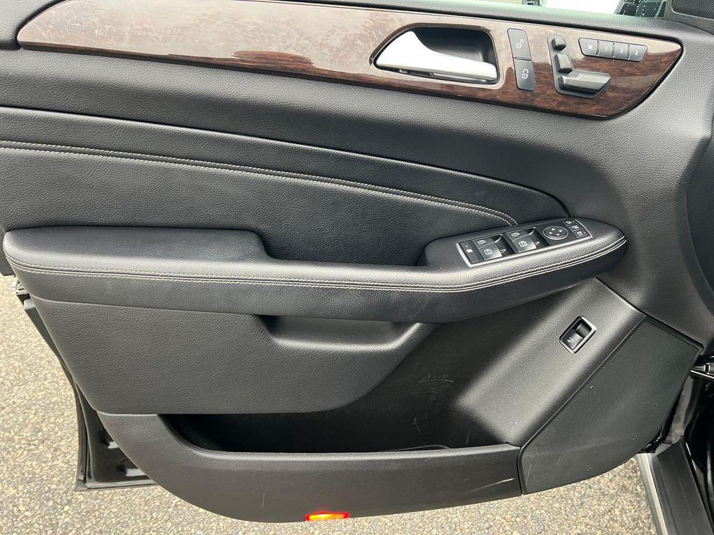 used 2013 Mercedes-Benz M-Class car, priced at $14,999