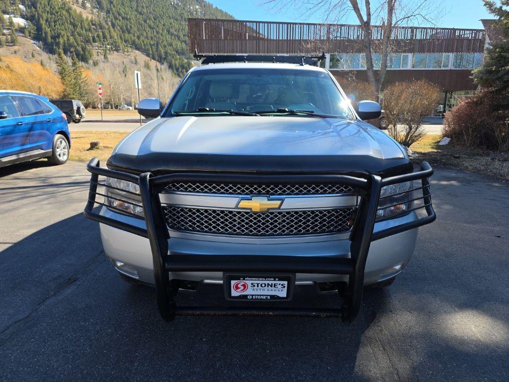 used 2010 Chevrolet Avalanche car, priced at $12,477