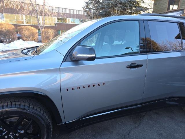 used 2024 Chevrolet Traverse car, priced at $42,886