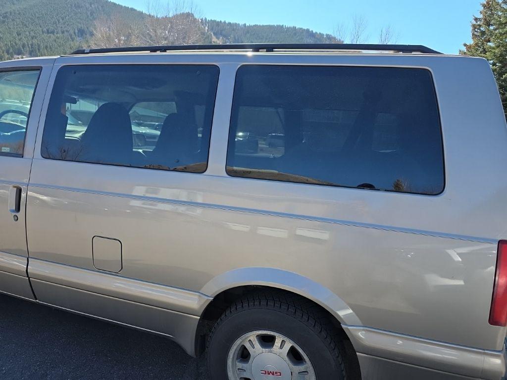 used 2003 GMC Safari car, priced at $6,999