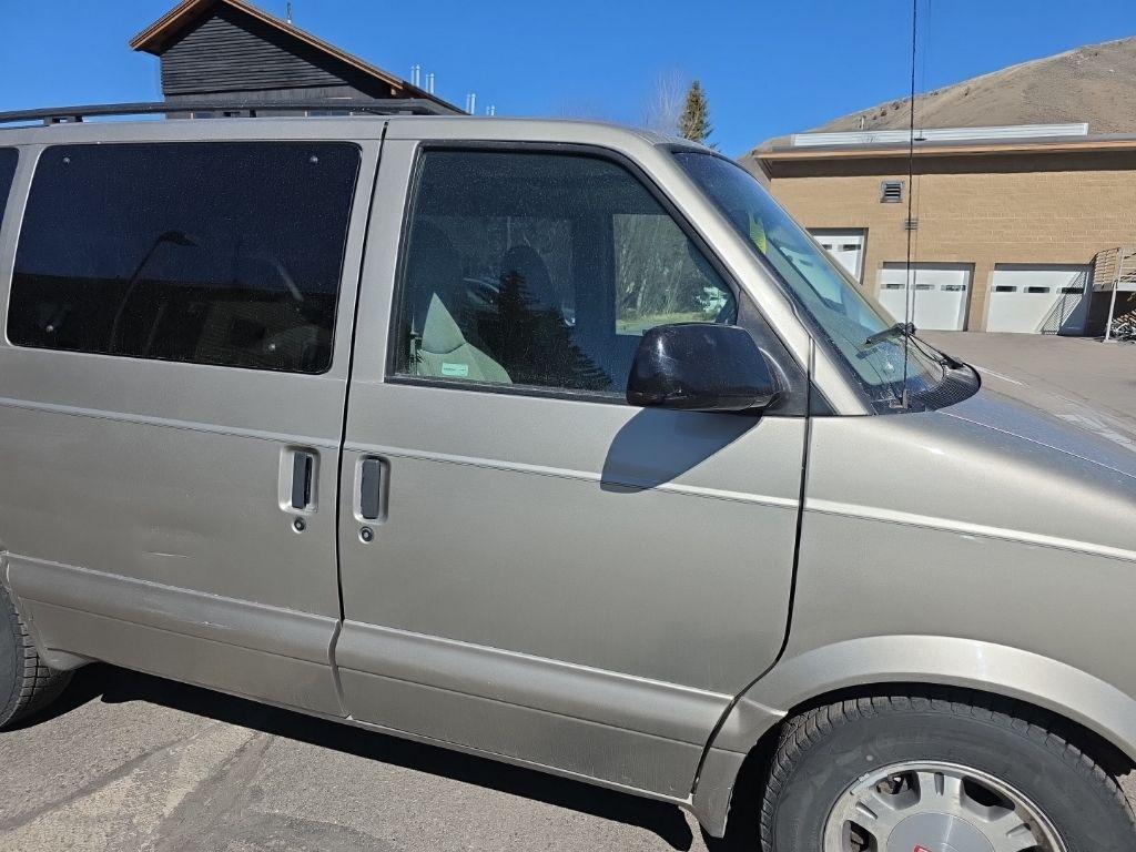 used 2003 GMC Safari car, priced at $6,999