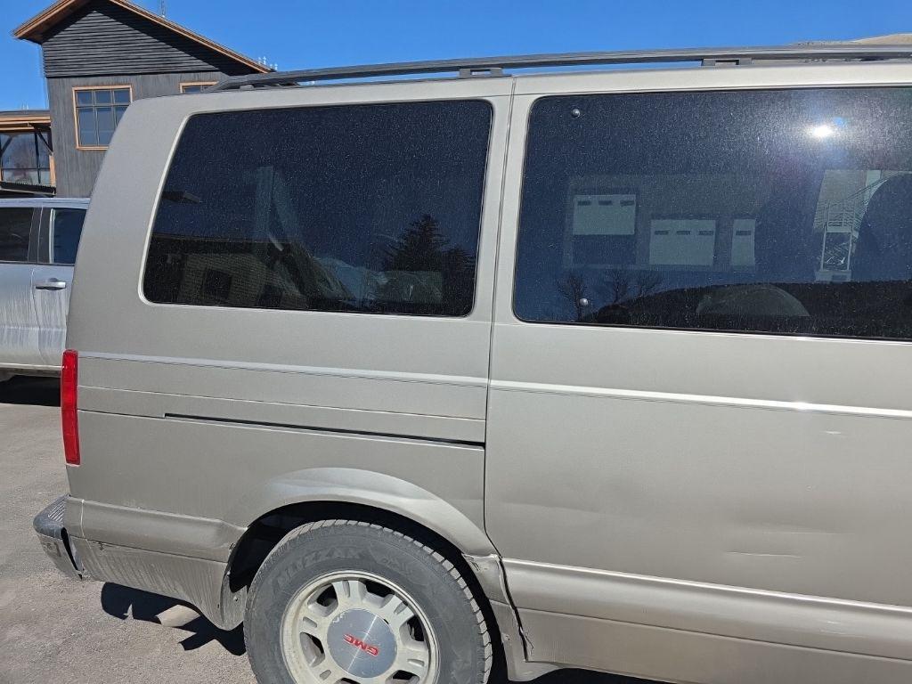 used 2003 GMC Safari car, priced at $6,999