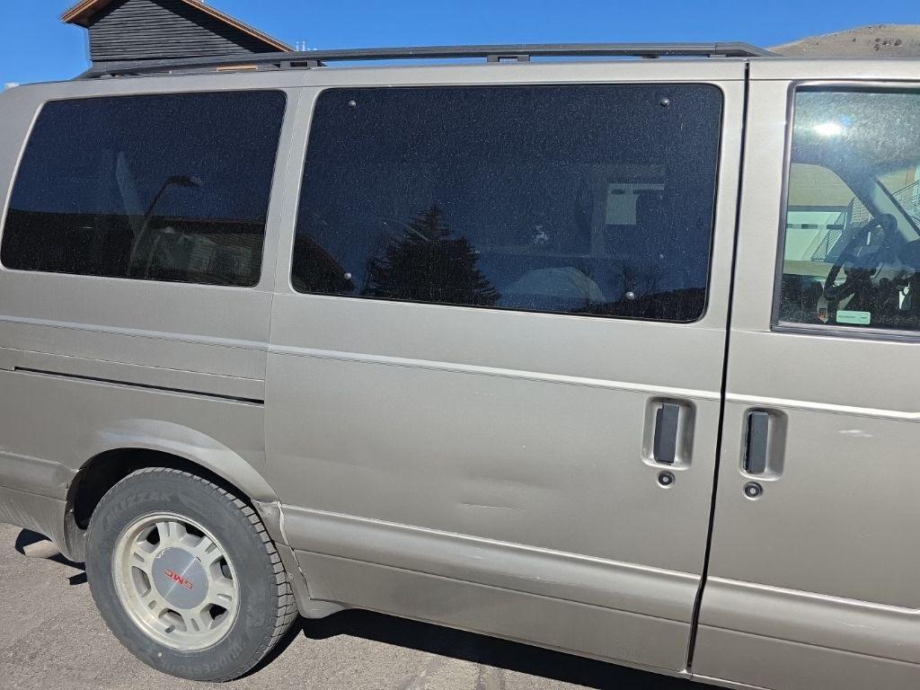 used 2003 GMC Safari car, priced at $6,999