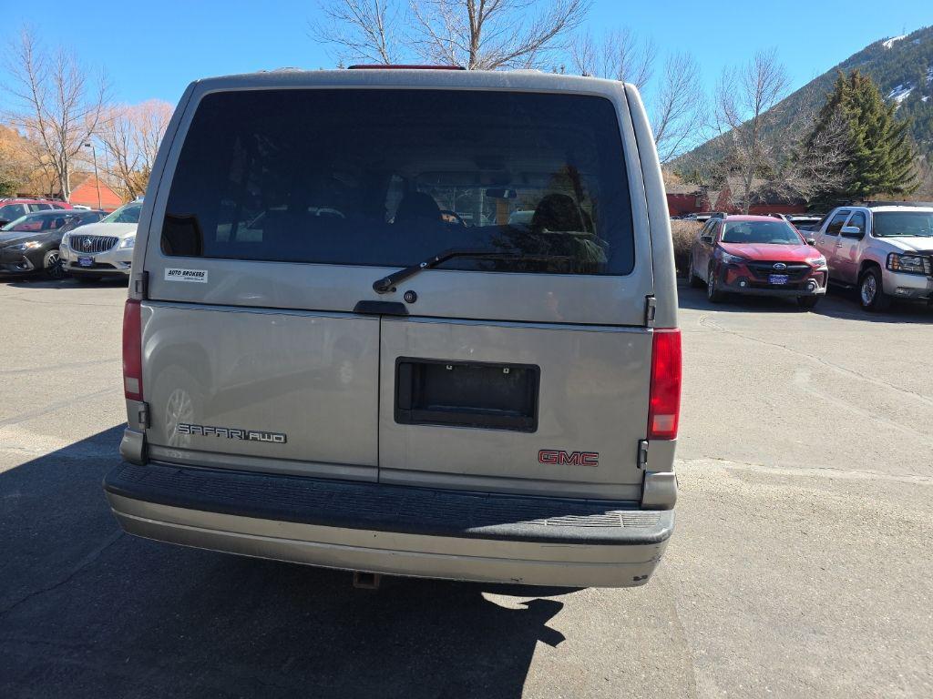 used 2003 GMC Safari car, priced at $6,999