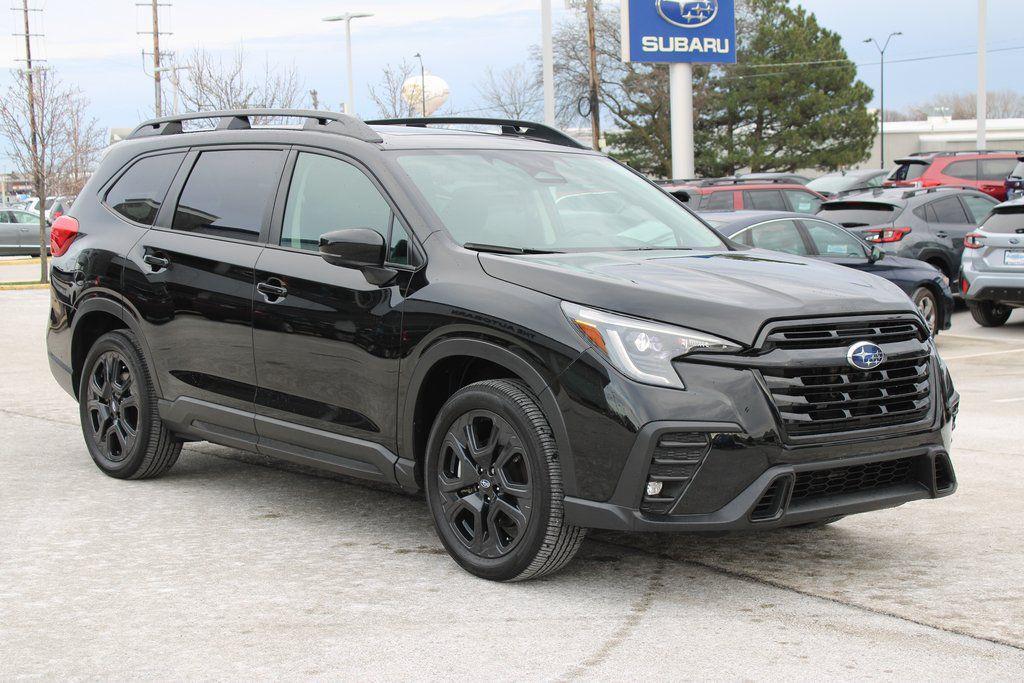 used 2025 Subaru Ascent car, priced at $40,888