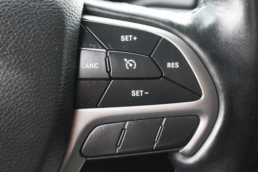 used 2022 Jeep Grand Cherokee car, priced at $24,777