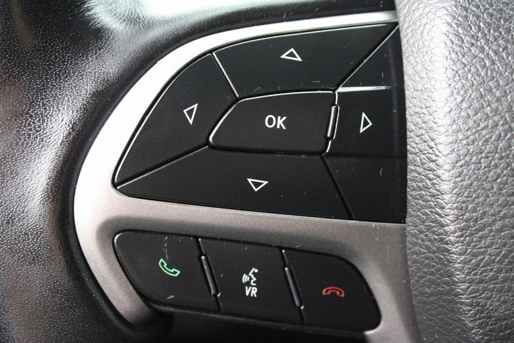 used 2022 Jeep Grand Cherokee car, priced at $24,777