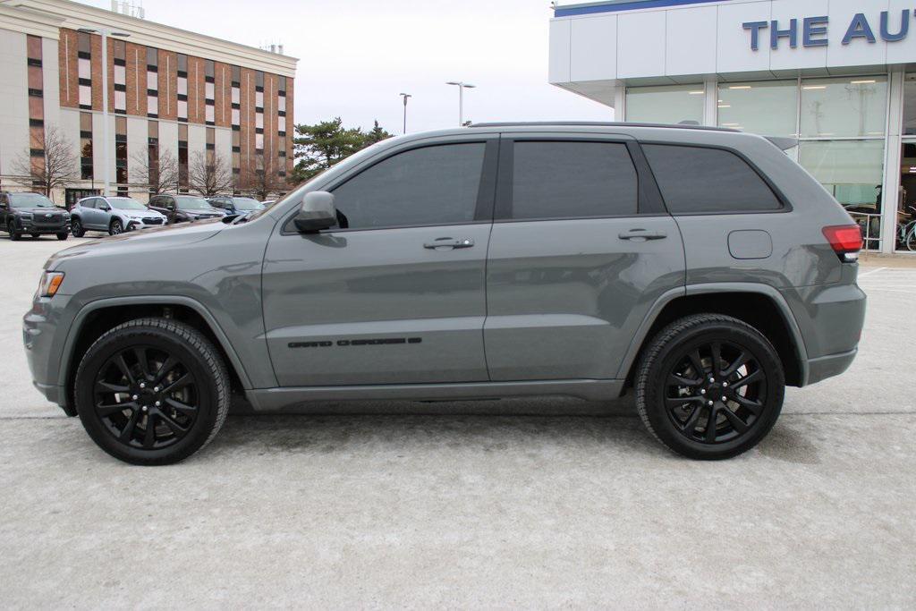 used 2022 Jeep Grand Cherokee car, priced at $24,777